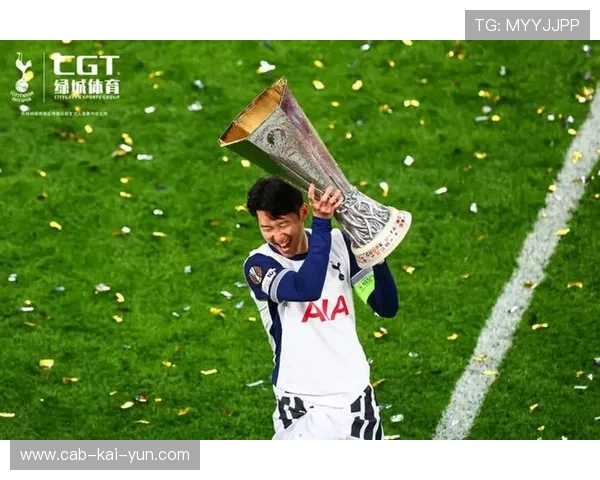 孙兴慜横传内切致命突破，热刺蓄势待发